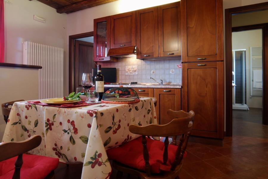 Vila Tre Colline In Langa Bubbio Exteriér fotografie