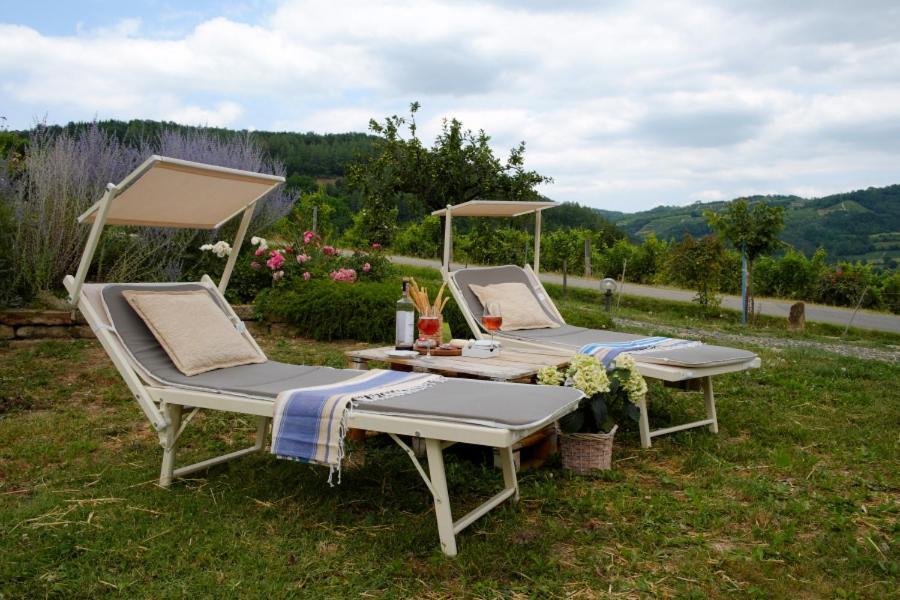 Vila Tre Colline In Langa Bubbio Exteriér fotografie
